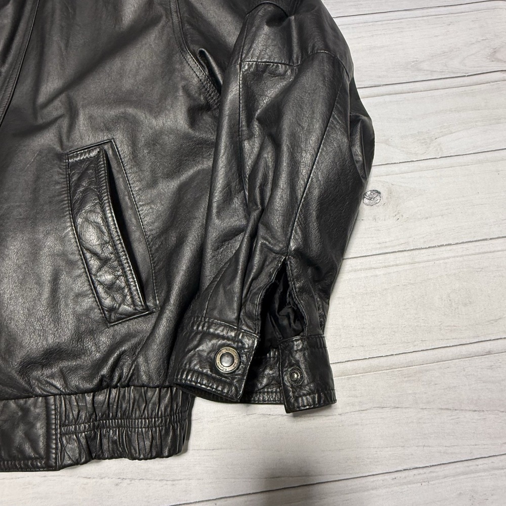 Vintage Members Only Bomber Jacket Mens Large Black Leather Coat Quilted Lining - Picture 6 of 9
